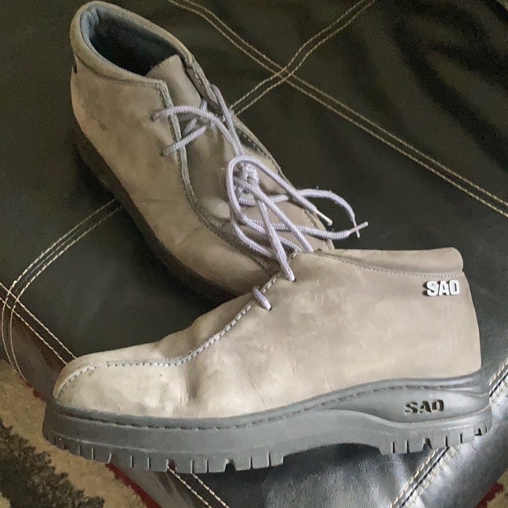 SAO 10M suede boots